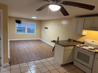 71 Mystic St 4, Methuen, MA 01844