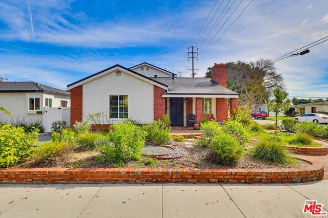 2200 Easy Avenue, Long Beach, CA 90810