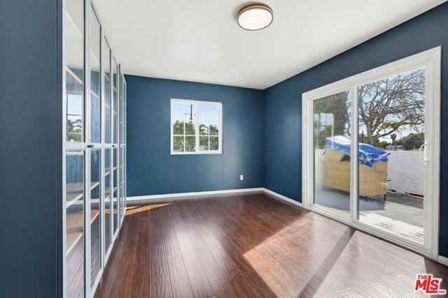 2200 Easy Avenue, Long Beach, CA 90810