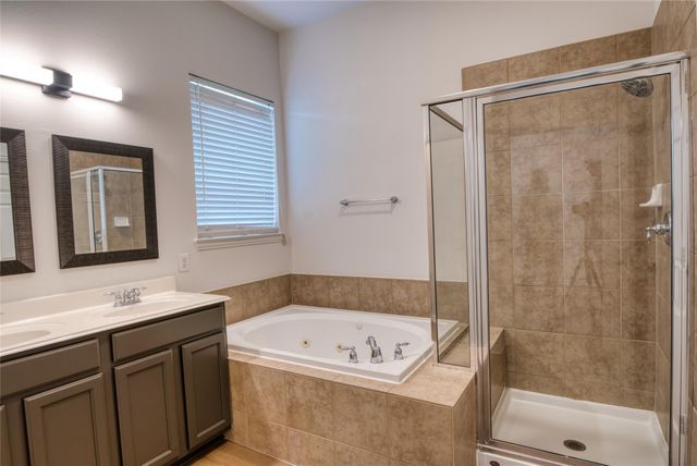 18314 S Elizabeth Shore Loop, Cypress, TX 77433