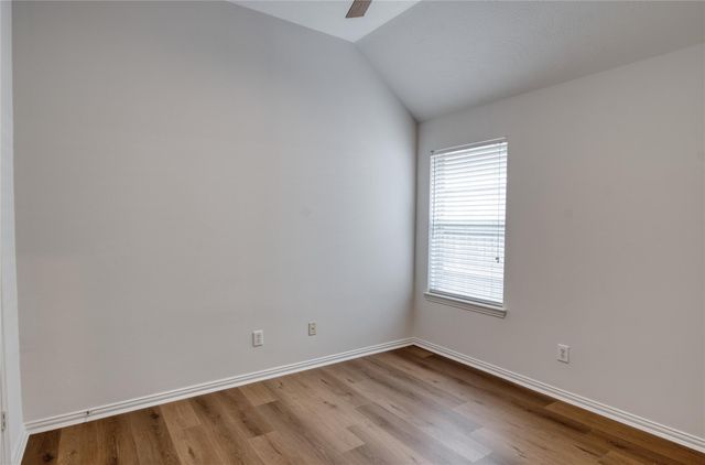 18314 S Elizabeth Shore Loop, Cypress, TX 77433