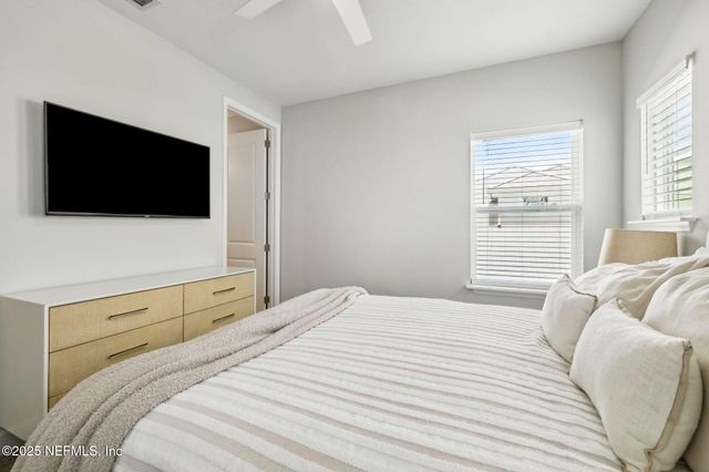 302 MARQUESA Circle, St. Johns, FL 32259