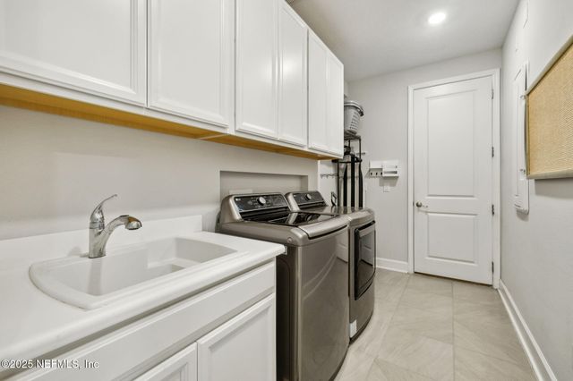 302 MARQUESA Circle, St. Johns, FL 32259