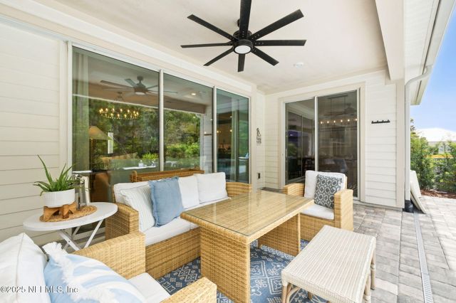 302 MARQUESA Circle, St. Johns, FL 32259