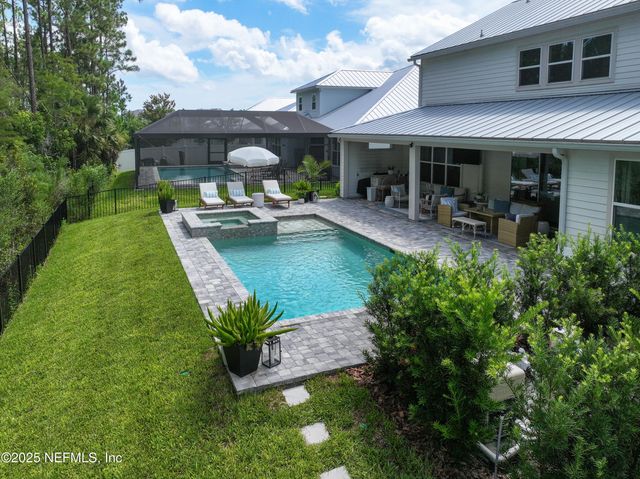 302 MARQUESA Circle, St. Johns, FL 32259