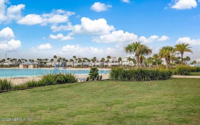 302 MARQUESA Circle, St. Johns, FL 32259