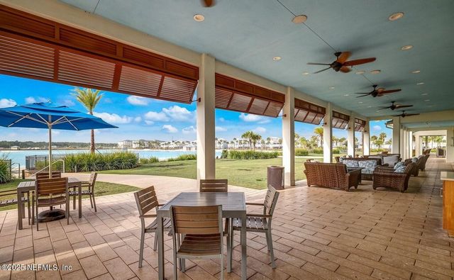 302 MARQUESA Circle, St. Johns, FL 32259