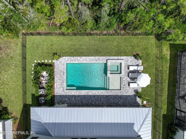 302 MARQUESA Circle, St. Johns, FL 32259