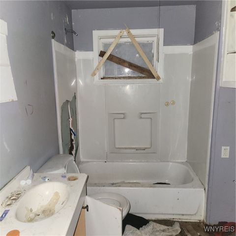 113 Liddell Street, Buffalo, NY 14212