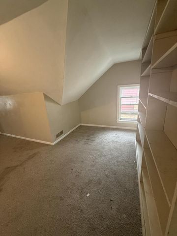 2714 W Concordia AVENUE, Milwaukee, WI 53216