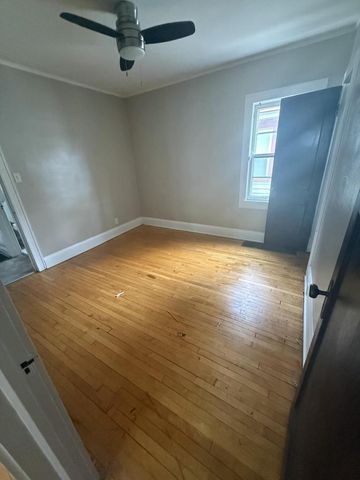 2714 W Concordia AVENUE, Milwaukee, WI 53216