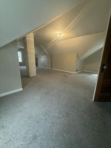 2714 W Concordia AVENUE, Milwaukee, WI 53216
