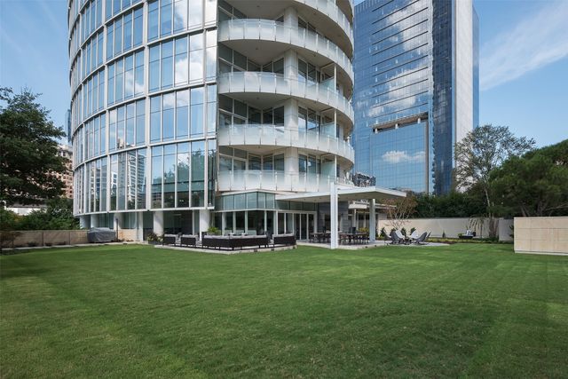 1918 Olive Street 402, Dallas, TX 75201