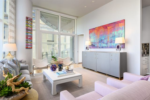 1918 Olive Street 402, Dallas, TX 75201