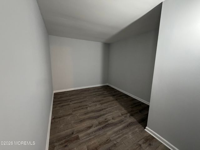 6 Nashville Court, Tinton Falls, NJ 07712