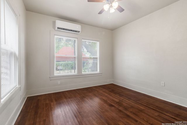 1618 W KINGS HWY # 1618, San Antonio, TX 78201