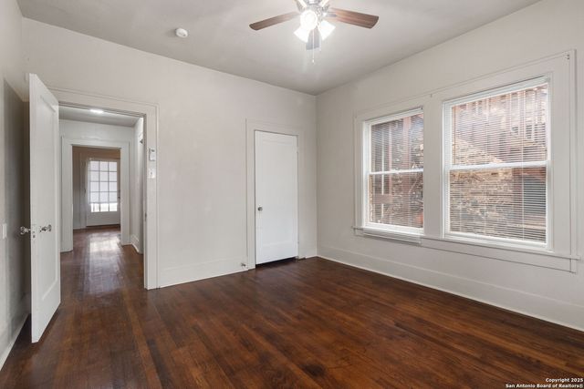 1618 W KINGS HWY # 1618, San Antonio, TX 78201
