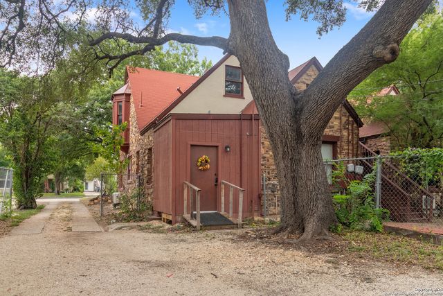 1618 W KINGS HWY # 1618, San Antonio, TX 78201