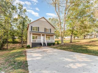 200 Baywood Hills Drive, Simpsonville, SC 29680