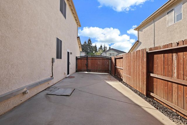 10710 Trevor Dr, Stockton, CA 95209