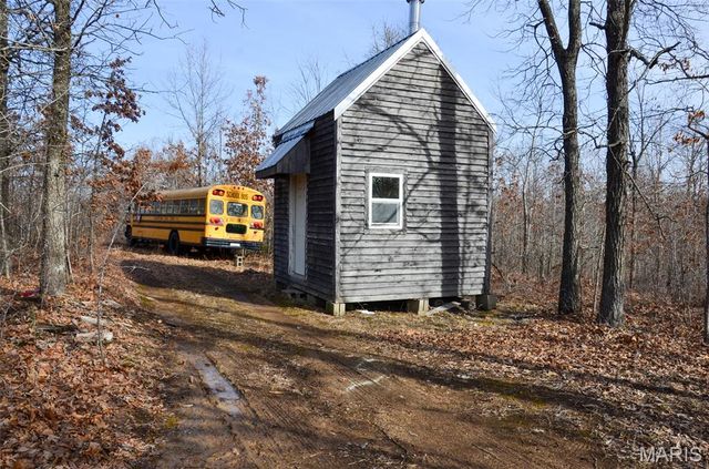 10331 Hopkins Road, Potosi, MO 63664