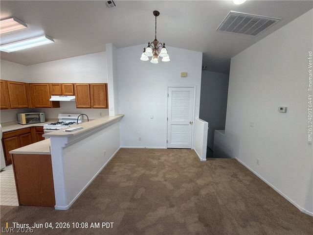 6405 Rusticated Stone Avenue 101, Henderson, NV 89011