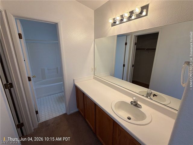 6405 Rusticated Stone Avenue 101, Henderson, NV 89011