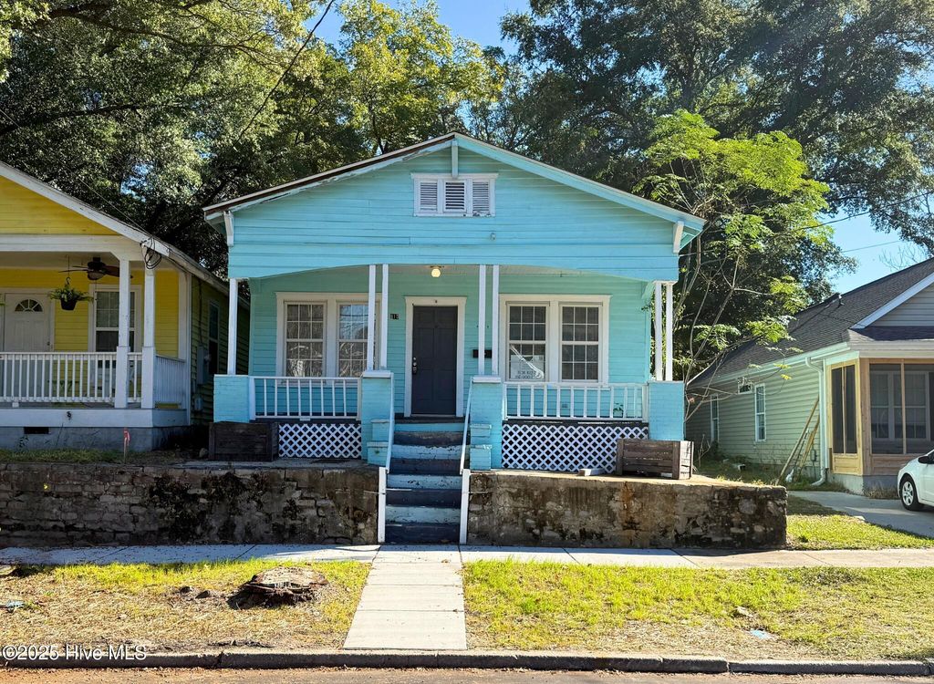 815 S 5th Avenue, Wilmington, NC 28401