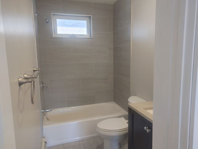 16 Wall Street 2, Foxboro, MA 02035