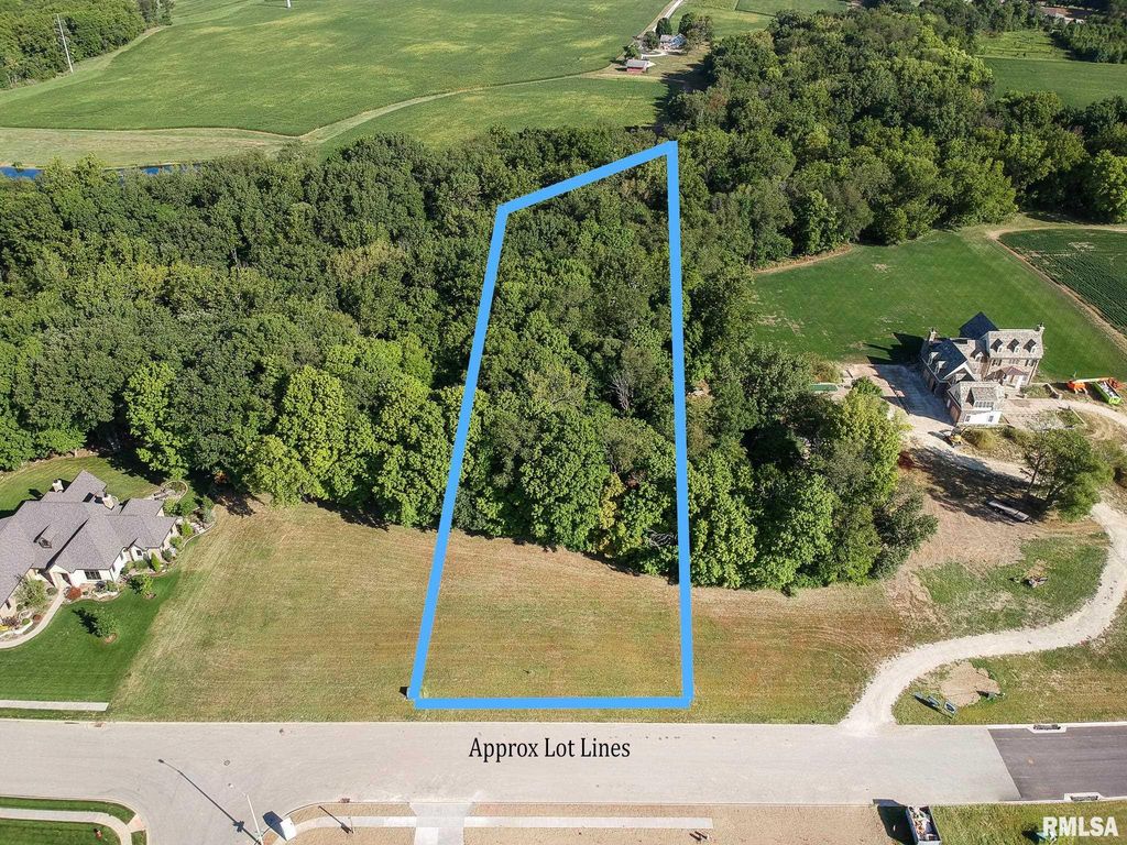 35 Timber Wolf Drive, Morton, IL 61550