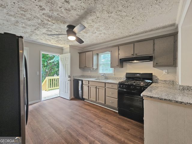 202 White Street, Hogansville, GA 30230