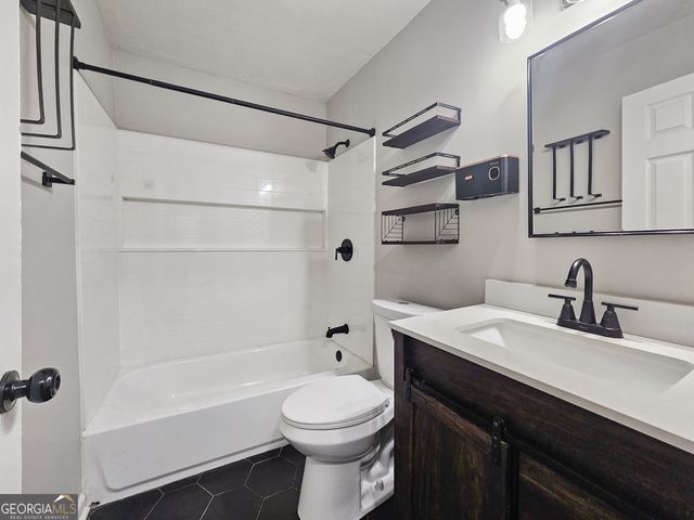 202 White Street, Hogansville, GA 30230