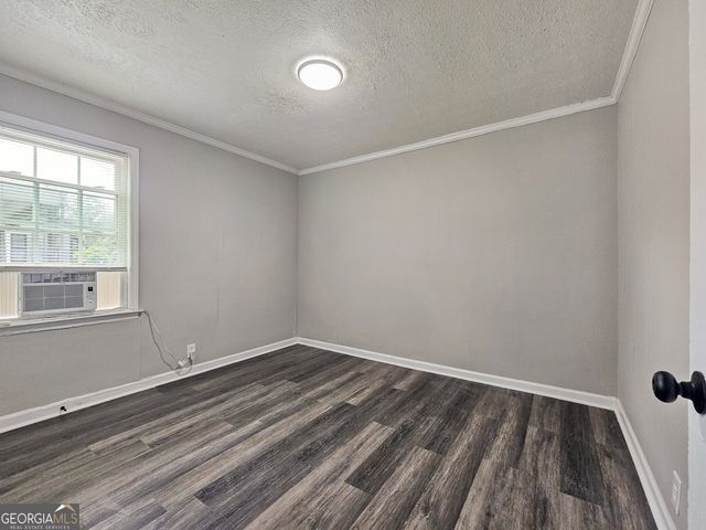 202 White Street, Hogansville, GA 30230