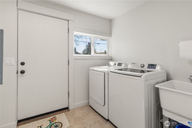 3607 E Spokane Street, Tacoma, WA 98404