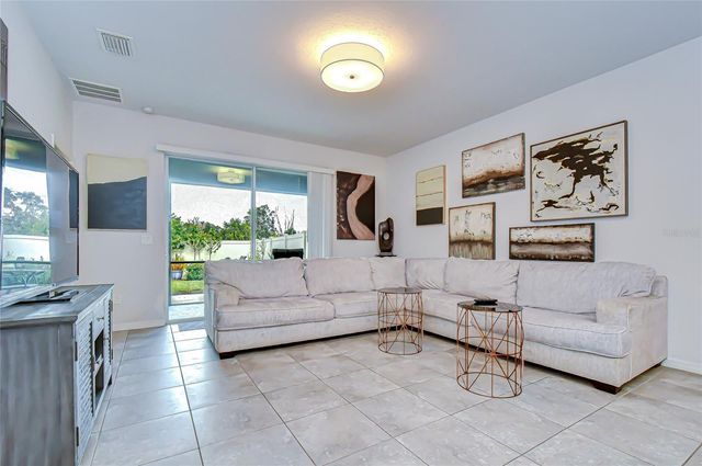 10497 HERON HIDEAWAY LOOP, Land O Lakes, FL 34638