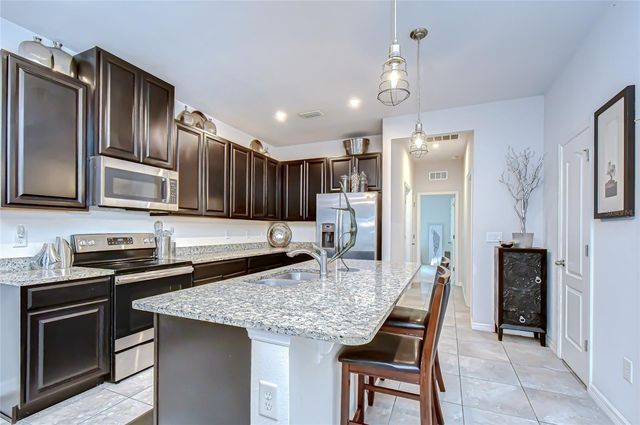 10497 HERON HIDEAWAY LOOP, Land O Lakes, FL 34638