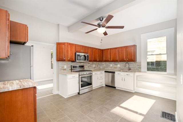 1421 Jefferson Avenue, Reading, OH 45215