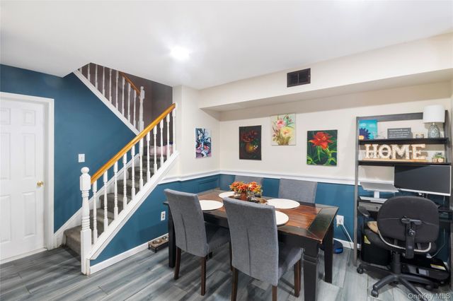 288 Feller Drive, Central Islip, NY 11722