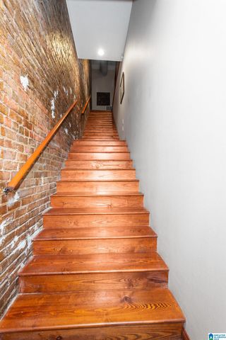 1012 a NOBLE STREET, Anniston, AL 36201