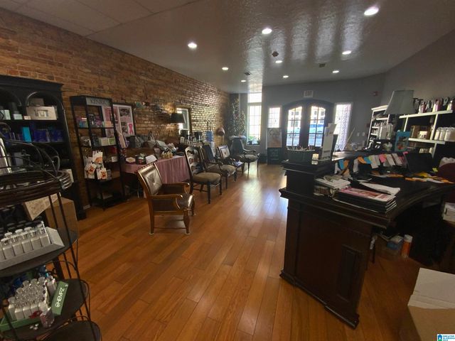 1012 a NOBLE STREET, Anniston, AL 36201