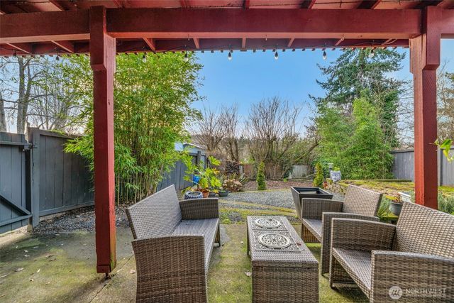 32867 42nd Place SW, Federal Way, WA 98023