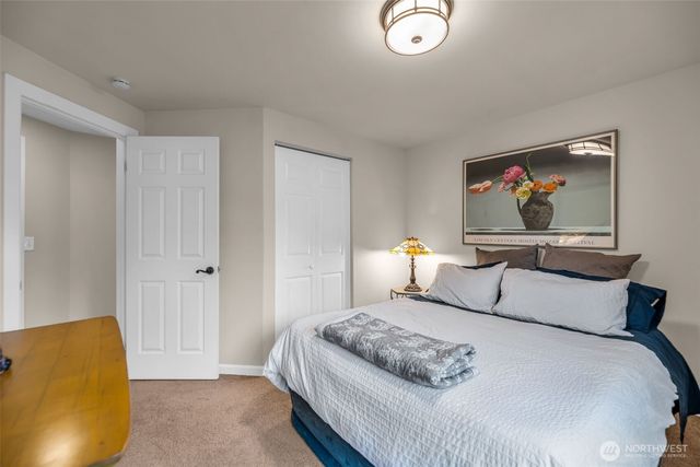 32867 42nd Place SW, Federal Way, WA 98023