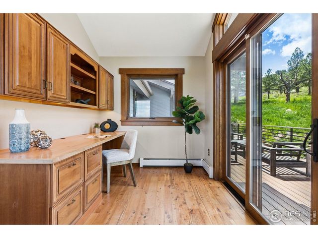 3021 N Lakeridge Trl, Boulder, CO 80302