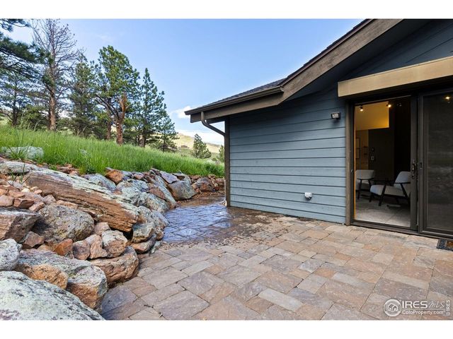 3021 N Lakeridge Trl, Boulder, CO 80302