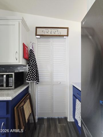 608 S 92ND Place, Mesa, AZ 85208