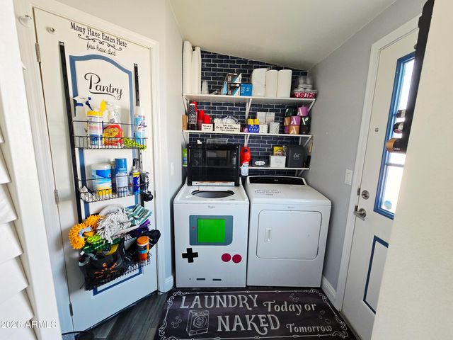 608 S 92ND Place, Mesa, AZ 85208