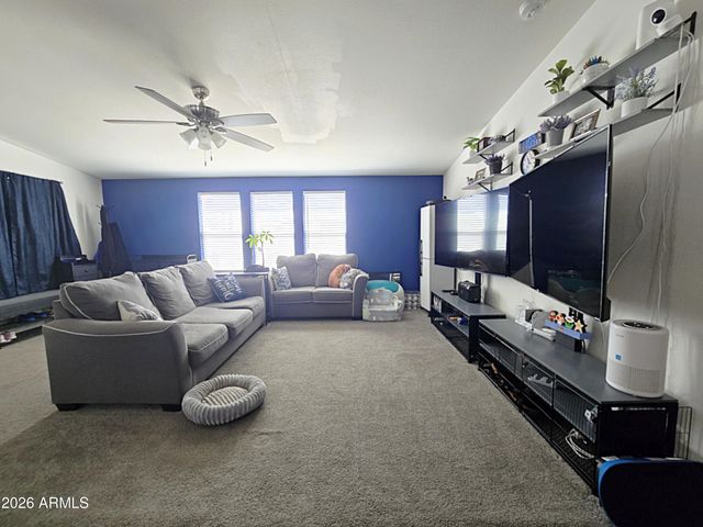 608 S 92ND Place, Mesa, AZ 85208