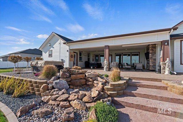 16834 Long Meadow Dr, Caldwell, ID 83607