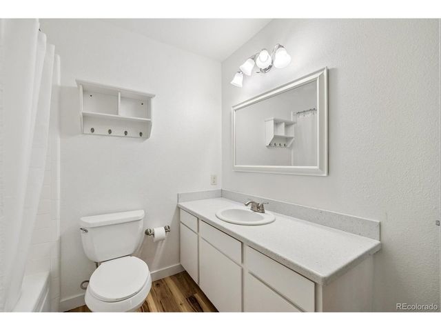 7225 S Gaylord St B10, Littleton, CO 80122