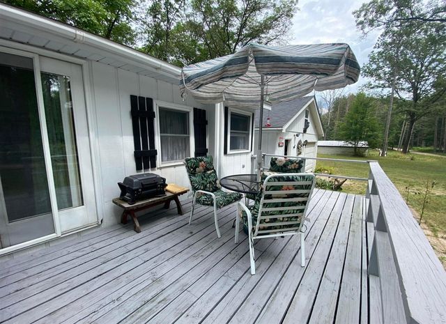 2291 W 22nd Street, Fremont, MI 49412